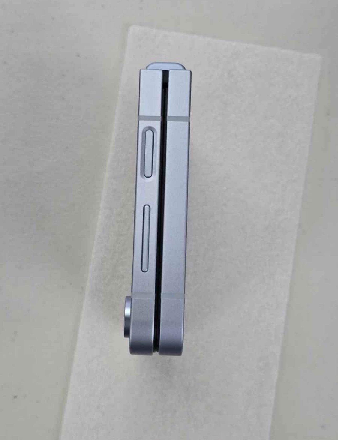 Samsung Galaxy Z Flip 5