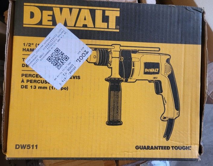 Dewalt Variable Speed reversible Hammer drill Corded (DW511) NEW