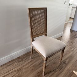 4 Dining Chairs