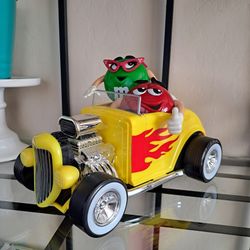 Vtg M&M's Rebel Without a Clue Yellow Hot Rod MM Candy Dispenser Car