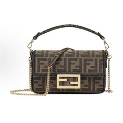 FENDI Baguette gold buckle old flower LogoFF pattern magnetic buckle flap open legal stick bag hand-held one-shoulder cross-body bag(9)58
