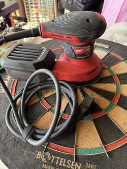 Milwaukee Sander 