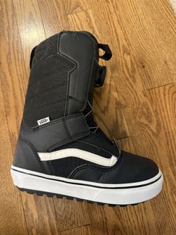 Vans Youth Size 5 Snowboard Boots