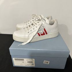 Prada White Leather Lace Up Sneakers 