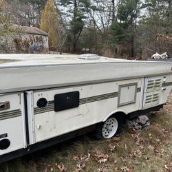 Palomino Pop Up Camper