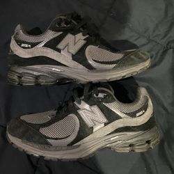 New Balence 2002r Black 