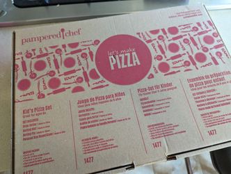 Pampered Chef Kids Pizza Kit