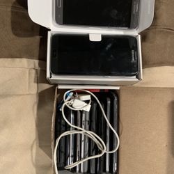 phones for sale(READ DESCRIPTION!!!)