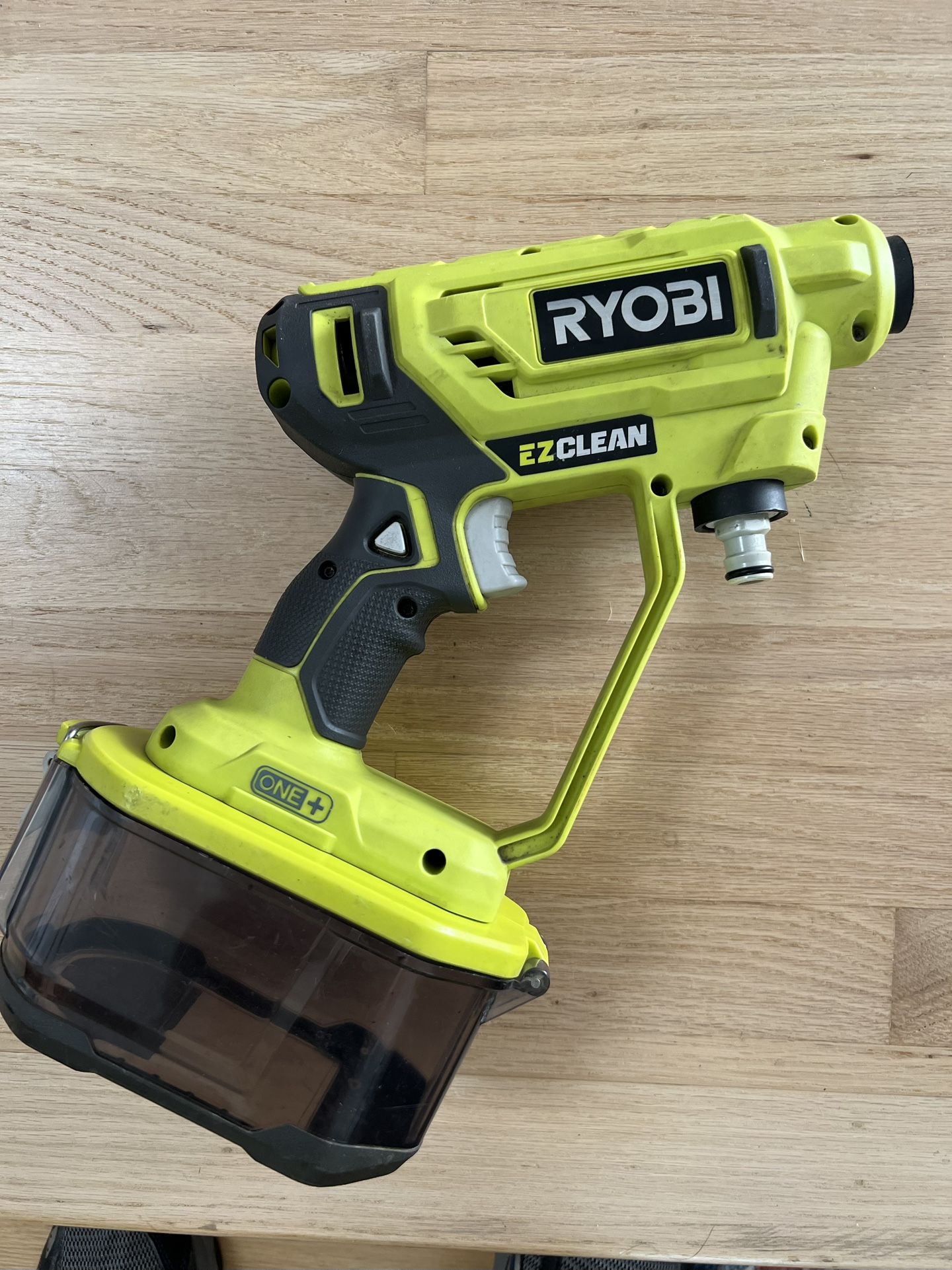 RYOBI RY120350 18v 320 PSI 0.8 GPM Cold Water Power Cleaner, Power Head Only