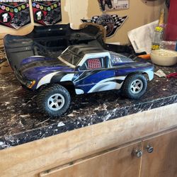 Traxxas Slash