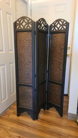 Room divider