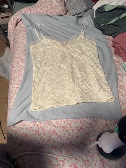 Victoria’s Secret XS Cream Lace Cami Tank Top