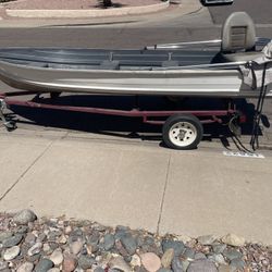 Smoker Craft 14’ Alum.  Boat W Trailer & Bimini