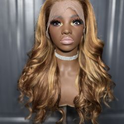 WIG 100% HUMAN HAIR 28”