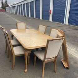Solid Wood Dining Table With 6 Chairs 