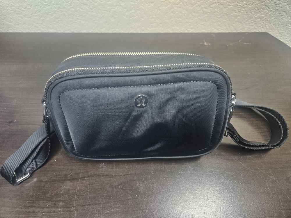 Lululemon Camera Bag