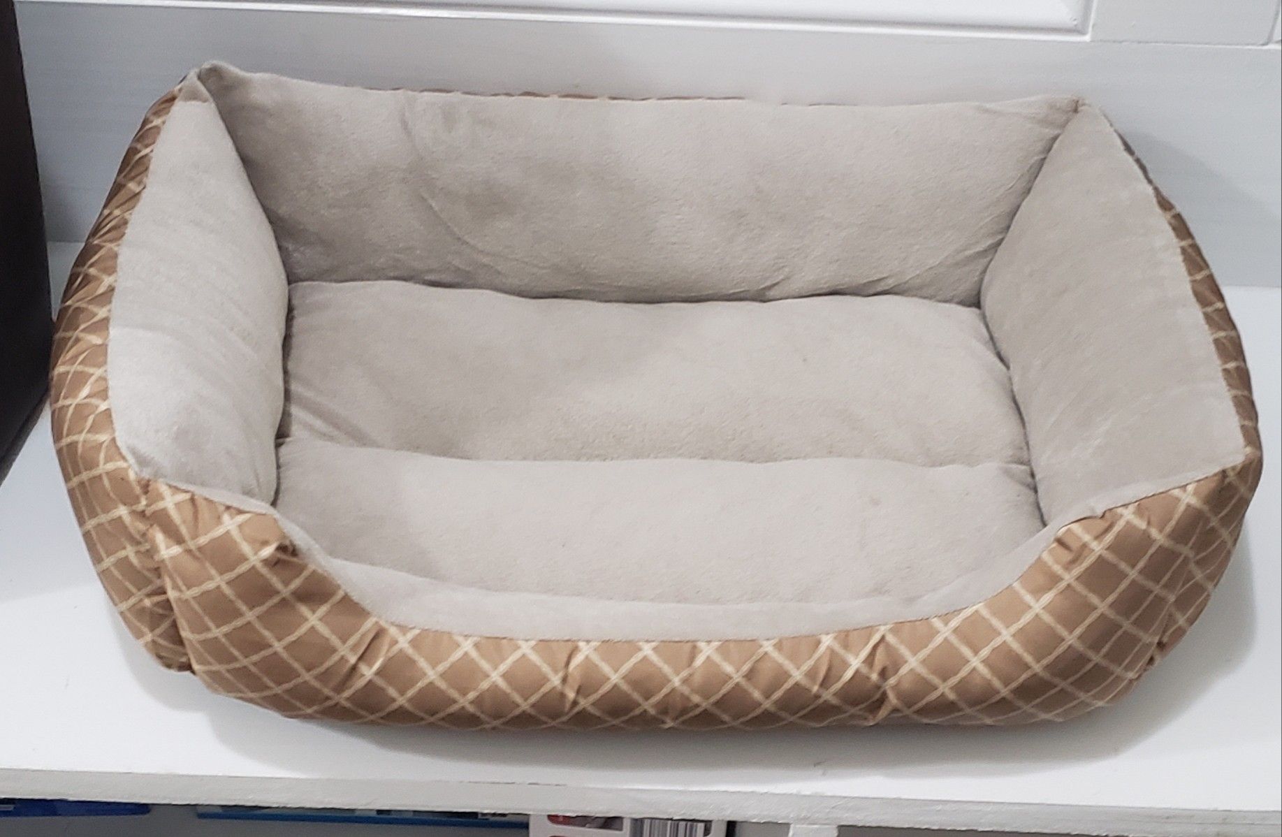 Pet bed