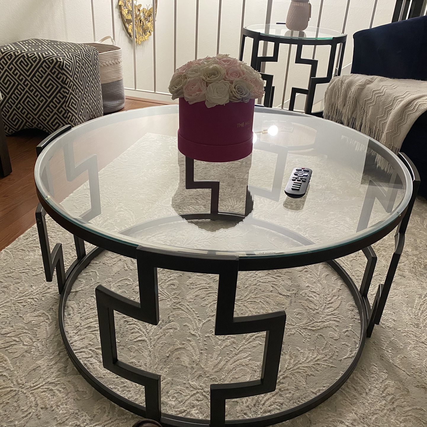 Coffe Table w/ Matching End Tables 