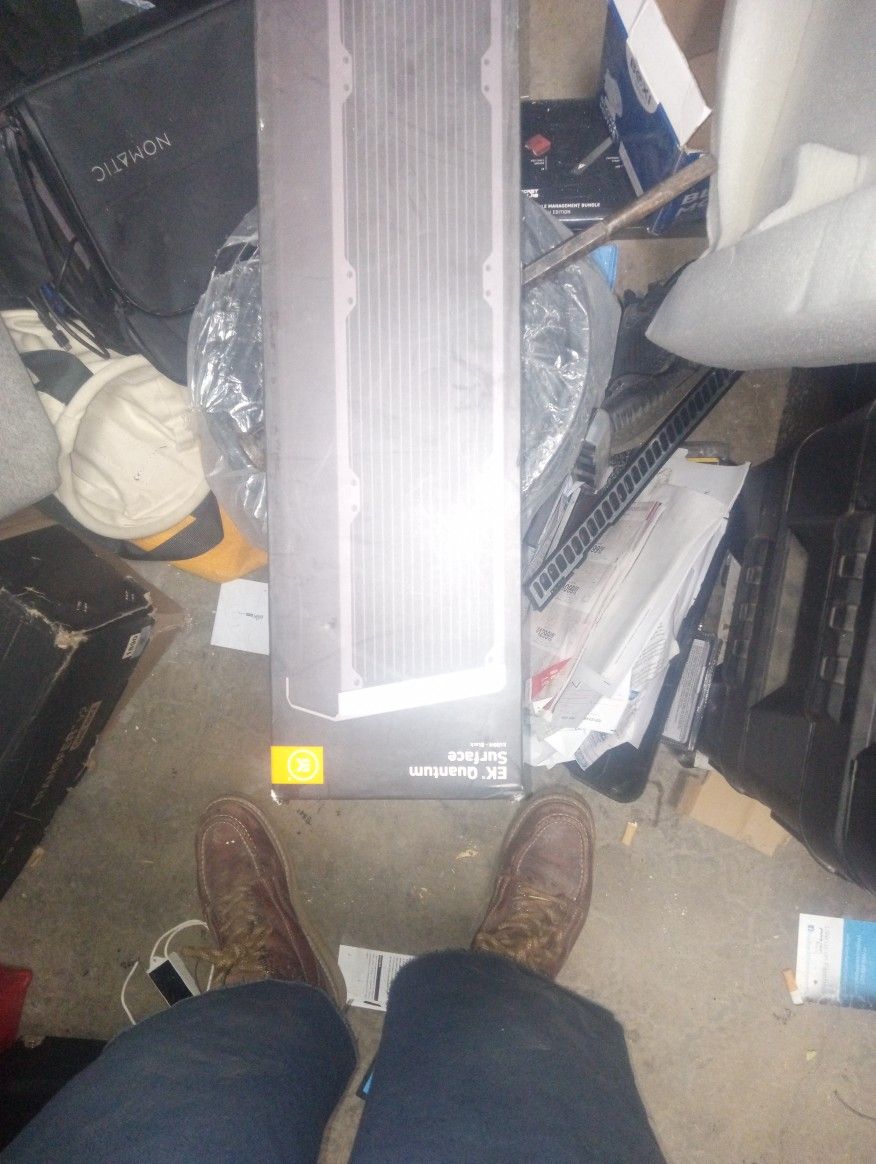 Ek Quantum Surface