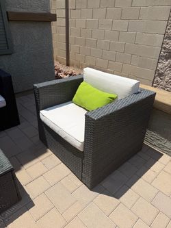 Patio Set $20