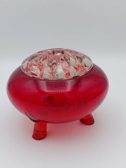 Beautiful Vintage Viking Ruby Red Glass Flowerlite With Frog