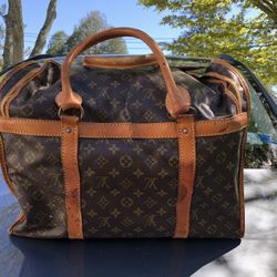Authentic Louis Vuitton Pet carry Bag 
