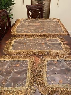 Tablecloth 4 Pieces