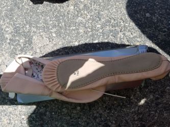 Ballet dance shoes