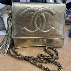 Vintage Chanel tassel bag
