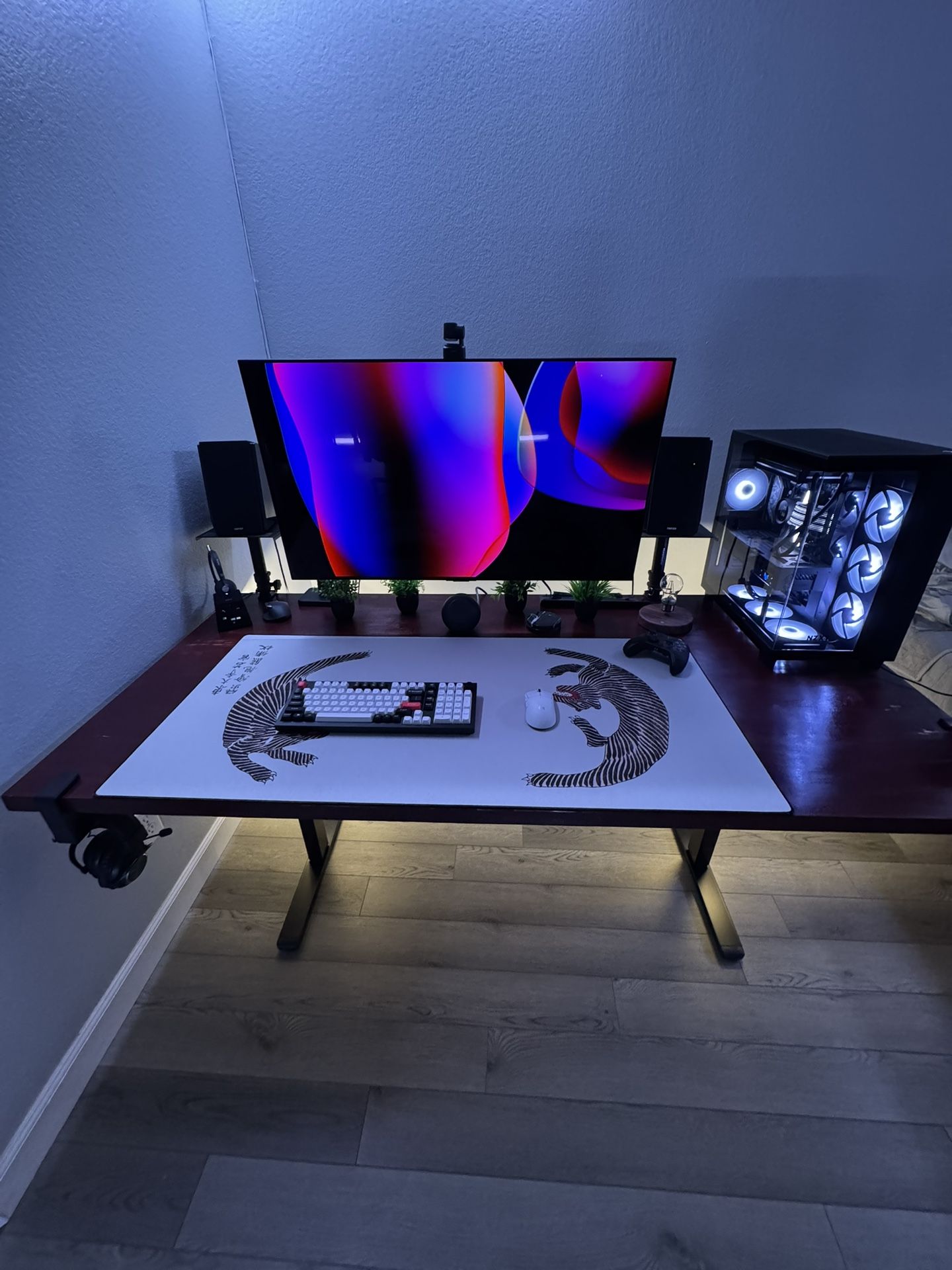 LG C4 OLED 42in