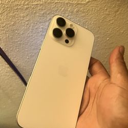 iPhone 16 Pro Max Unlocked 