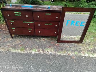 Free Wood dresser with mirror