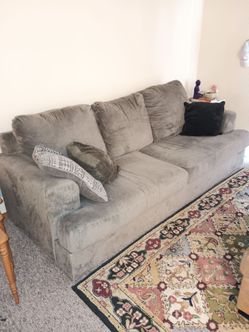 FREE FREE FREE !!! COUCH & OTTOMAN