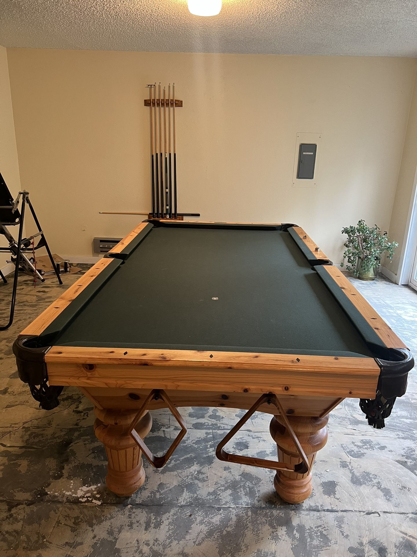 Knotty Pine Pool Table