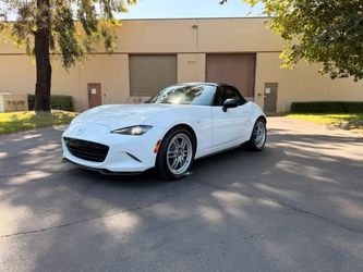 2017 MAZDA MX-5 Miata