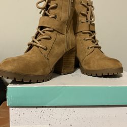 Women Boots