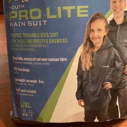 Kids Rain Suit - Large