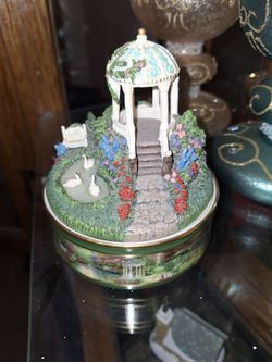 Limited-edition Thomas Kinkade 'Garden of Serenity' music box.