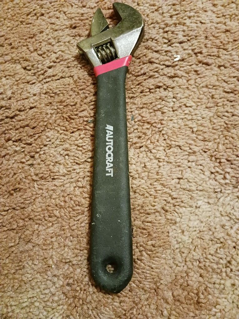 10 In Adjustable Wrench