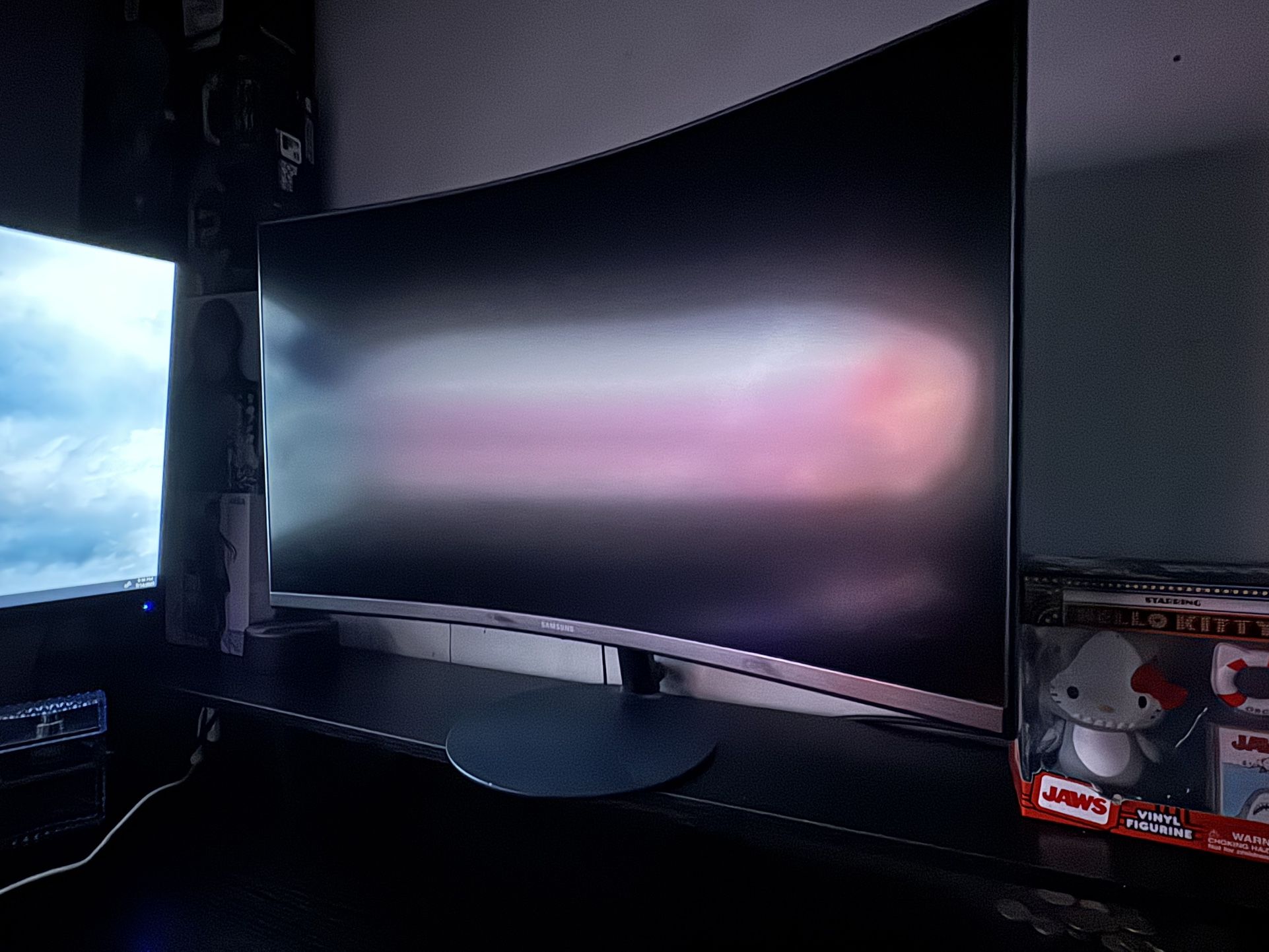 Samsung 27” T55 Curved Monitor