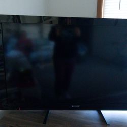 Sony LCD TV 40 Inches