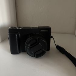 Digital Camera