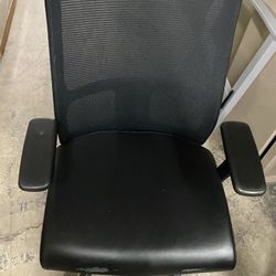 Office Furniture For Sale 
