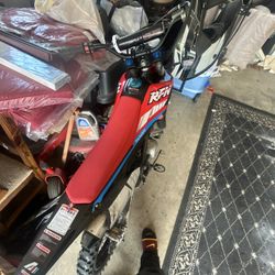 Apollo Thunder 125 Dirtbike