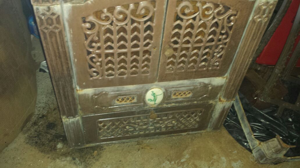 Antique wood stove, Corsair Windsor