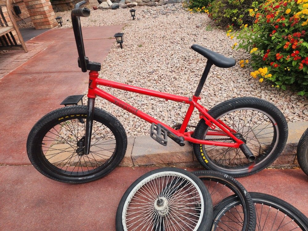 Fitbikeco BMX Bike