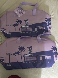 Trader Joe’s Large reusable insulated bag