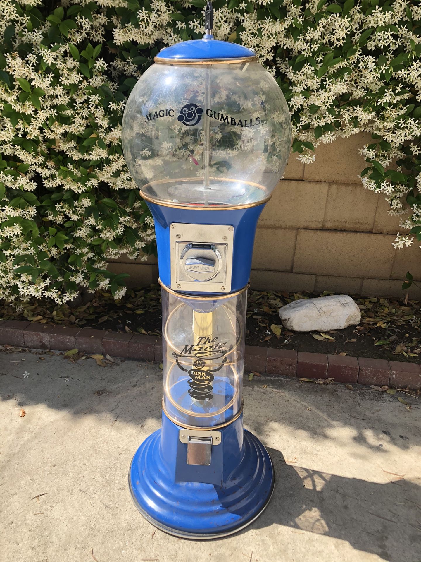 Original Wizard Spiral Gumball Machine