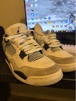 Jordan 4 Military Black’s Size 10 US