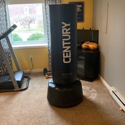 Century Wavemaster 2XL Pro Kickboxing Bag